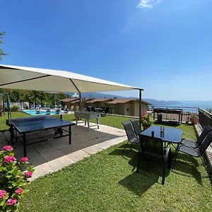 https://residence-mirabel.it-lombardy.com