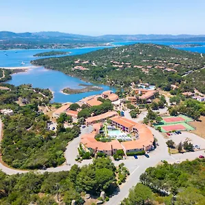 **** Hotel apartamentowy Felix - Costa Serena Włochy